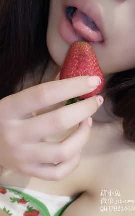 萌兰酱(萌小兔)-草莓比基尼