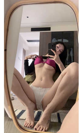 陈佩奇-微密圈系列 – 圣诞服的猪猪_丽丝库