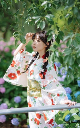 紫氯氯  赛贝丝_丽丝库