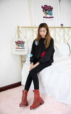 物恋传媒 NO.724 小鹿-温柔与世_丽丝库