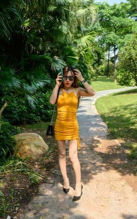 精选街拍作品 NO.0971 御风街拍作品 艾小青橙色吊带肉丝游珠江绿道遭遇搭讪 part1_丽丝库