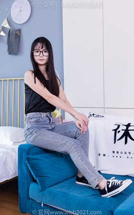 袜啵啵BoBoSocks NO.359 甜甜圈-板鞋、高跟鞋、牛仔裤、裸足、连衣裙、肉丝_丽丝库