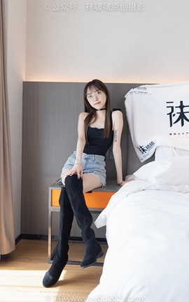 袜啵啵BoBoSocks NO.291 稚予-长靴、板鞋、白棉袜、黑棉袜、裸足_丽丝库