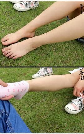 誉铭传媒 袜足摄影  中学生棉袜[1920X1080][2分3秒]_丽丝库