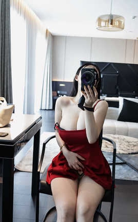 左公子666微密圈 – 红色包臀_丽丝库