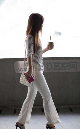 精选街拍作品 NO.0519 牛男街拍 周末和女同事去看书 part2_丽丝库