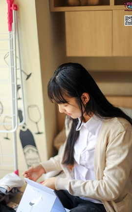 物恋传媒 No.005 秋木苏 JK制服高中女生_丽丝库