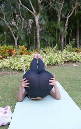 精选街拍作品 NO.0499 红石旅拍摄影作品 黑色瑜伽裤女孩 一筒 part3_丽丝库