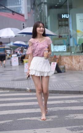 精选街拍作品 NO.1021 魂魂摄影作品 白百褶裙美女 part5_丽丝库