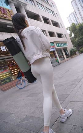 精选街拍作品 NO.0487 魂魂摄影作品 白色瑜伽裤美女 part2_丽丝库