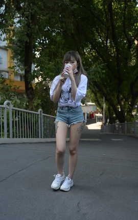 精选街拍作品 NO.0440 慕容笙街拍作品 牛仔热裤小妹 part1_丽丝库