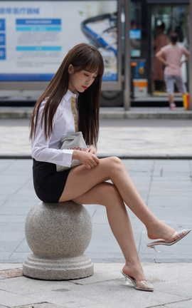 精选街拍作品 NO.1408 凯恩公爵作品 制服长腿美女 part2_丽丝库