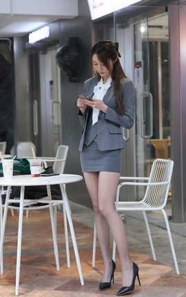 精选街拍作品 NO.0526 momo街拍作品 OL灰色肉丝 part3_丽丝库