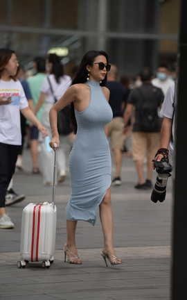 精选街拍作品 NO.0434 前凸后翘极品身材性感美女 part2_丽丝库